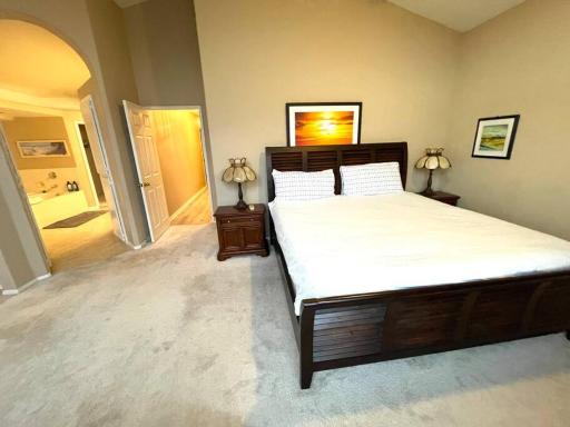 R1-Entire house in peaceful neighborhood - Housity