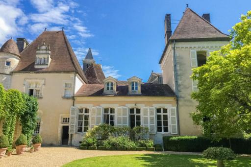 Charming 14th Century Village Chateau with gardens and outdoor heated pool - Housity