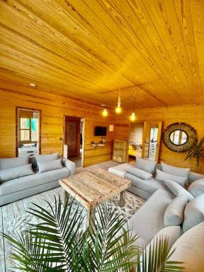 Wood Paradise - Housity