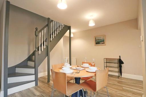 Brighton Terrace two bedroom house - Housity