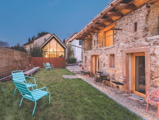 FRIZ Barn Lofts Stylische Ferienwohnungen Garten Parkplatz Zentral - Housity