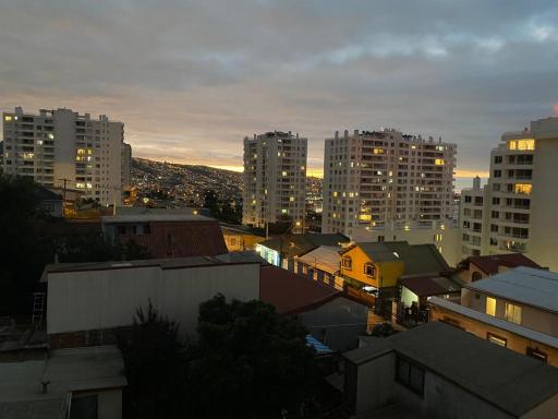 Cómodo apartamento compartido en Cerro Placeres Valparaiso - Housity