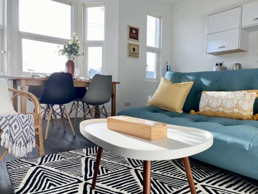 27 Ronald Hill Grove, Leigh-On-Sea - Housity