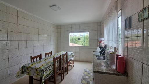 Casa Em Condomínio Para Acampamento Ao Lado Da Canção Nova 8 Pessoas - Housity