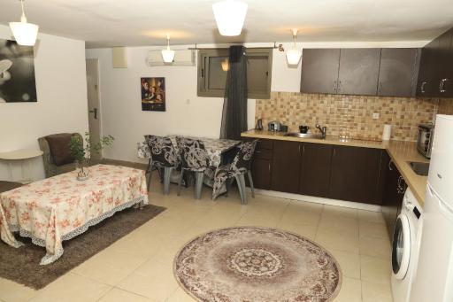 NEW Spacious, & Cozy 3 Room Apartment in Beit Shemesh - Housity