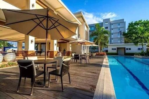 8 spatial condo near downtown, coffee shop, SNR, Sm, hospital, Schools 2b fully furnished - Housity