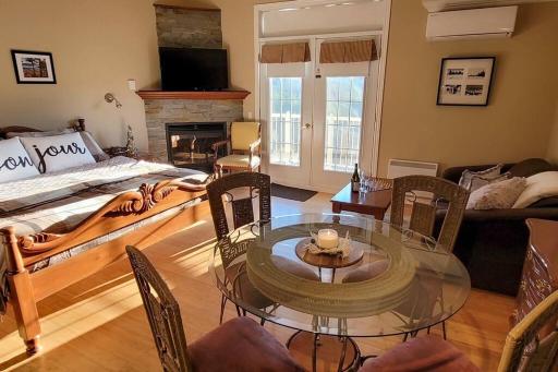 Charming studio with kitchen St-Sauveur - Housity