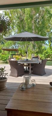 Figtree Cottage - Homestay - Yeppoon - Housity