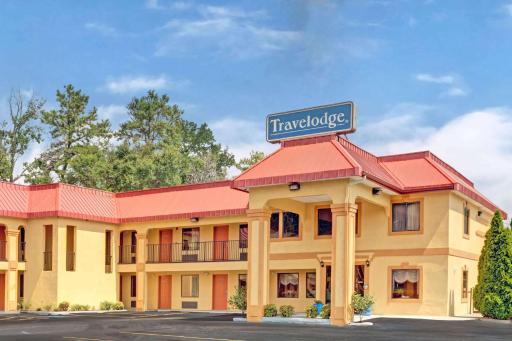 Travelodge by Wyndham Forest Park Atlanta South - Housity