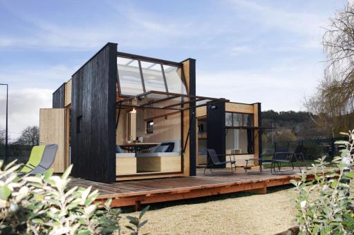 LE 12 - Housity