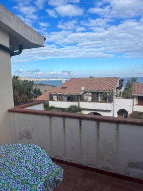 Casa vacanze a 100m dal mare. - Housity