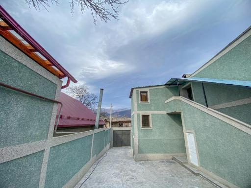 By Alikhanyans Guest House - Housity