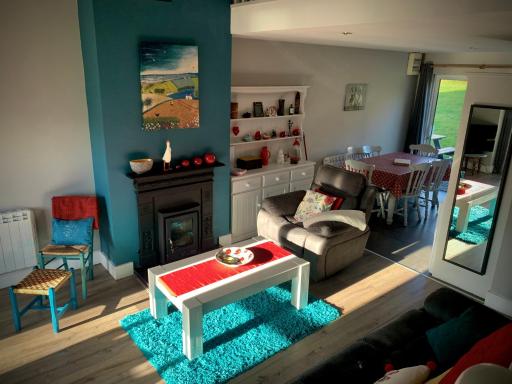 Cottage 33 Old Killarney Village Killarney - Housity