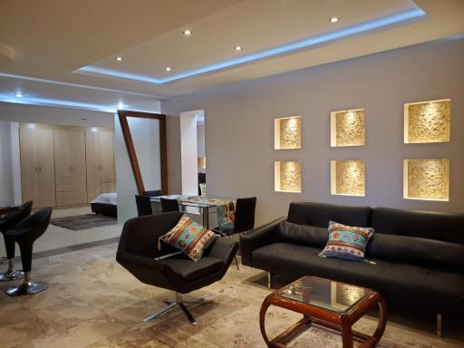 ELEGANTE SUITE CUMBAYA QUITO - Housity