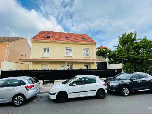 MAGNIFICENT Family Flat Self checkin avb - Housity