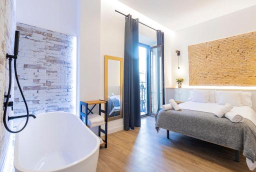 Sevilla deluxe suites - Housity