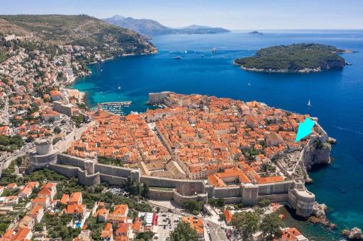 Dubrovnik walls view apartment - Housity