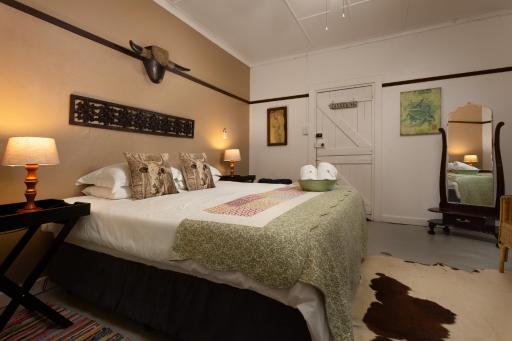 Karoo Pandok Guesthouse Bethulie - Housity
