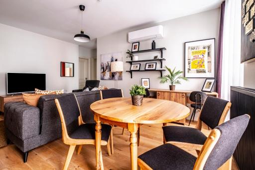 Charming Flat with Central Location in Beyoglu - Housity