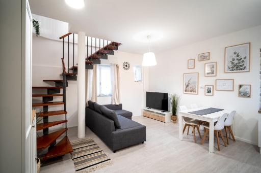 Dorderio 41 - private parking and self check-in - Housity