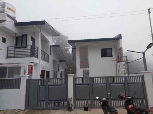 Entire Apartment Baguio City - CS PINES Dahlia Unit - Housity
