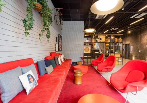 Charlie Alphaville - Housity