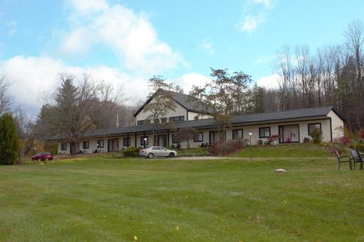 Stanford House - Housity