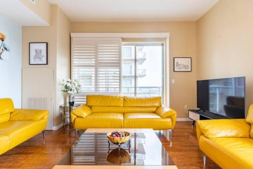 A Corner Unit with OCEAN VIEWS from EVERY ROOM - Housity
