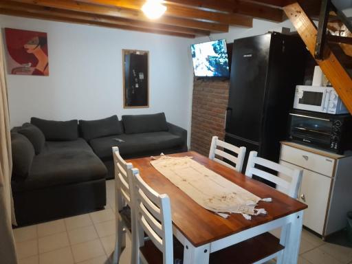 Lo de Antonia - Housity