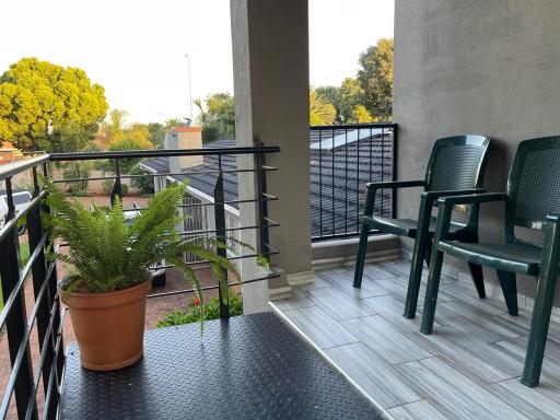 22 on Mirabel - Housity