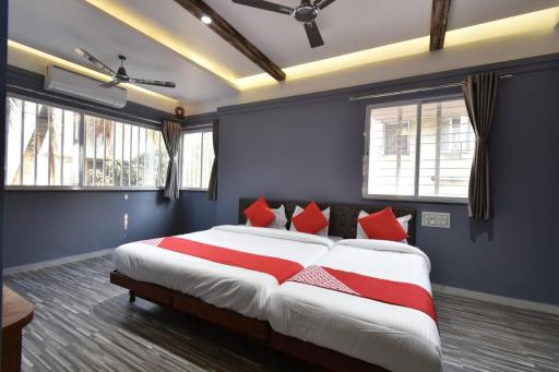 Hotel Ashirwad, Solapur - Housity