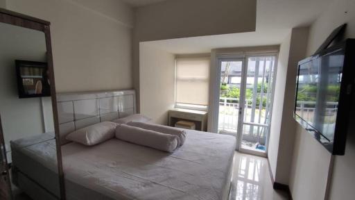 Cozy Studio Apartment, Tower Brentville Unit 5U Vida View - Housity