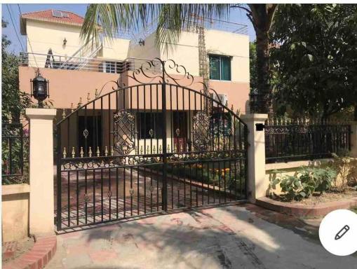 Beautiful duplex house with eye catching views - Housity