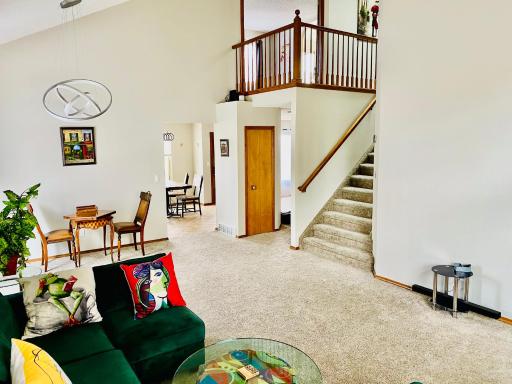 3br home 2br unit close to USAFA with fireplace - Housity