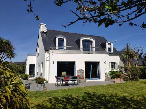 Maison Fouesnant, 4 pièces, 6 personnes - FR-1-481-108 - Housity