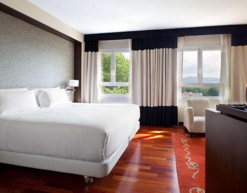 NH Canciller Ayala Vitoria - Housity