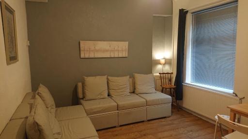 Llewellyn House - Housity