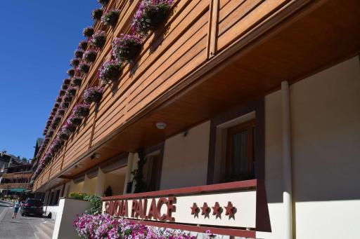 Radisson Residences Savoia Palace Cortina d’Ampezzo - Housity