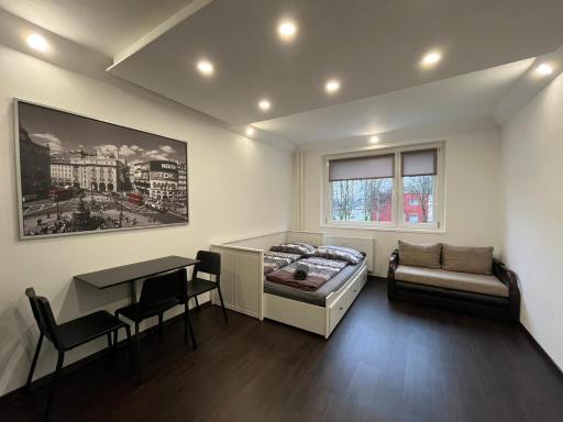 Apartment Charkovska - Housity