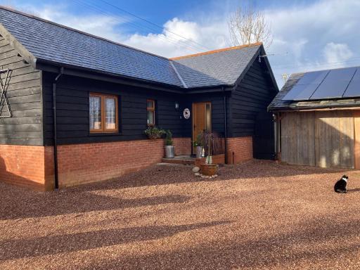 Charming Gnome Cottage in Devon near Sidmouth - Housity