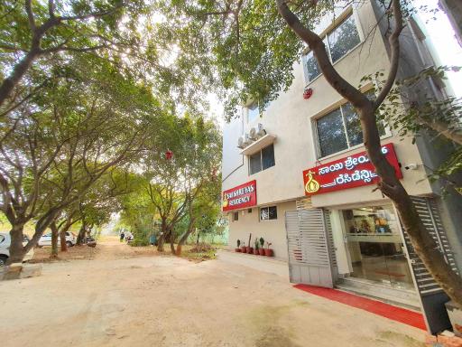 Sai Shreyas Residency, Best Hotel near Bangalore Airport - Housity