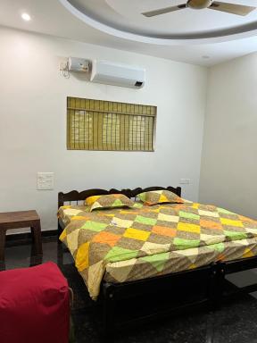 Tulsi inn Homestay - Housity