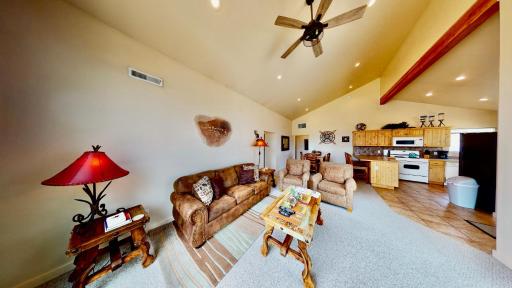 Return to the Old West #T1 - Housity