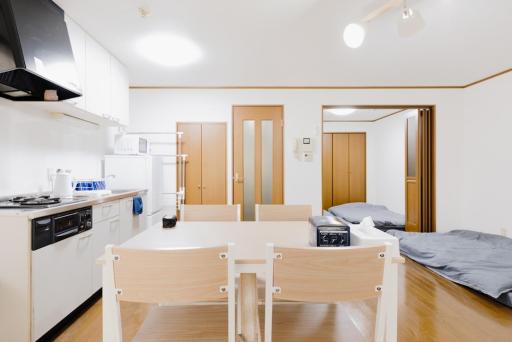 Easy to visit Kyoto Kobe Nara Osaka, 3 mins walk to Dotonbori & Namba - Housity