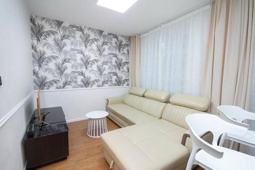 2 bedroom apartment near Bayangol Hotel - Housity