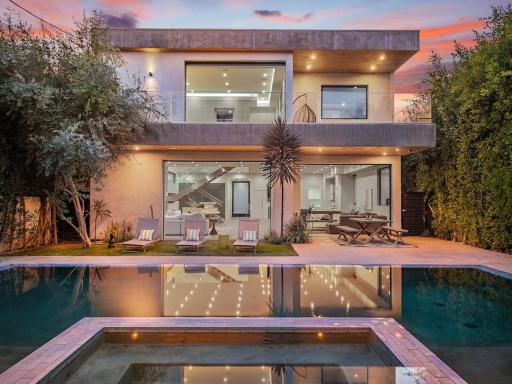 Martel Villa - Housity