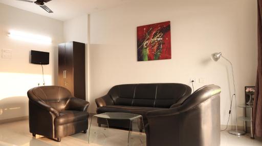 Seaview Luxe Apartments - Housity