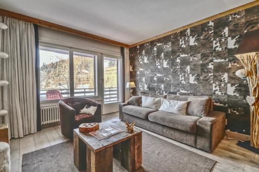 In the center of Crans-Montana, charming and comfortable - Housity