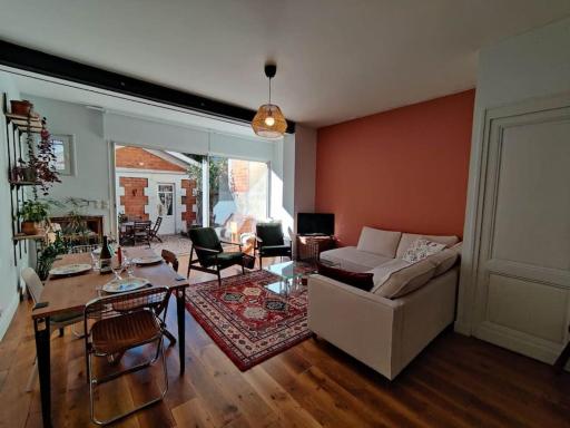 Charming House Bx YourHostHelper - Housity