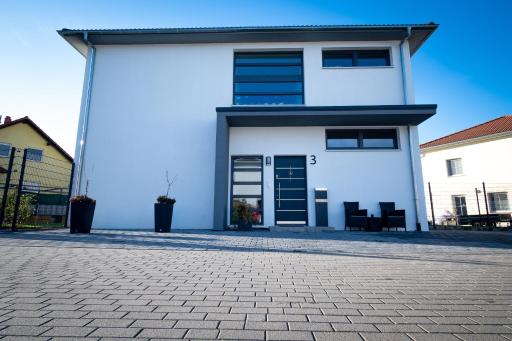 FeWo WOW! TOP Lage! Schöne 2-Zimmer Wohnung! - Housity
